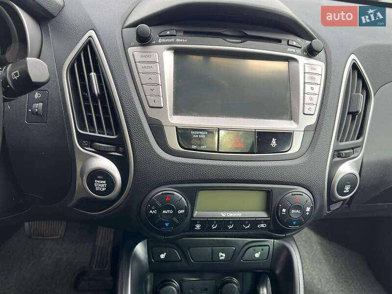 Внедорожник / Кроссовер Hyundai ix35 2011 в Луцке