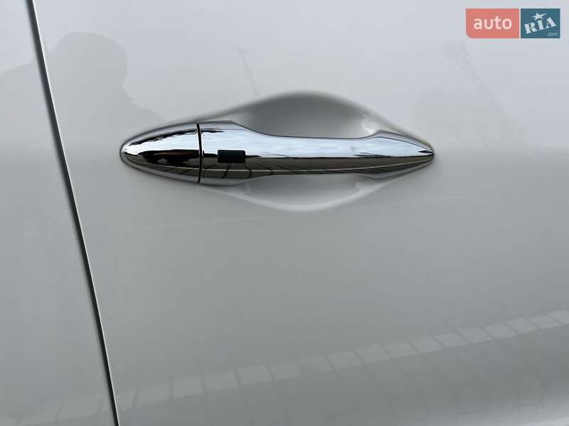 Внедорожник / Кроссовер Hyundai ix35 2011 в Луцке