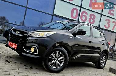 Внедорожник / Кроссовер Hyundai ix35 2014 в 