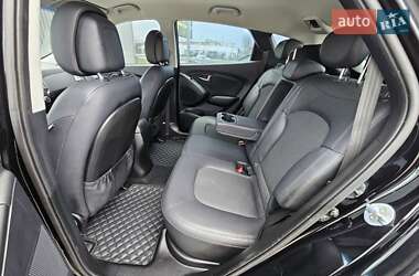 Внедорожник / Кроссовер Hyundai ix35 2014 в 