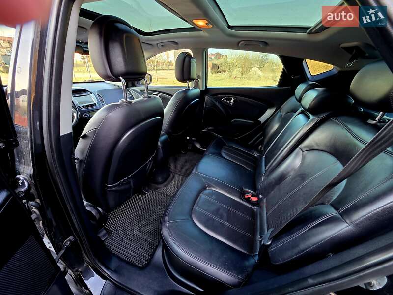 Внедорожник / Кроссовер Hyundai ix35 2010 в Самборе фото 12 Внедорожник / Кроссовер Hyundai ix35 2010 в Самборе