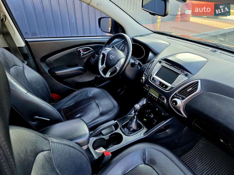Внедорожник / Кроссовер Hyundai ix35 2010 в Самборе фото 15 Внедорожник / Кроссовер Hyundai ix35 2010 в Самборе