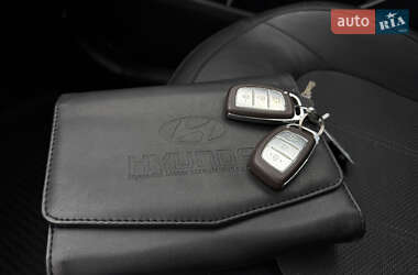 Внедорожник / Кроссовер Hyundai ix35 2014 в 