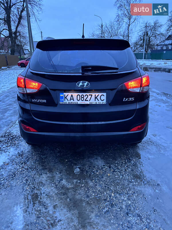 Позашляховик / Кросовер Hyundai ix35 2011 в Києві