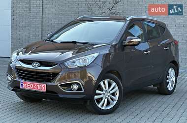 Позашляховик / Кросовер Hyundai ix35 2012 в 