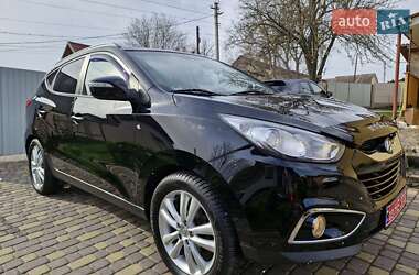 Внедорожник / Кроссовер Hyundai ix35 2012 в 