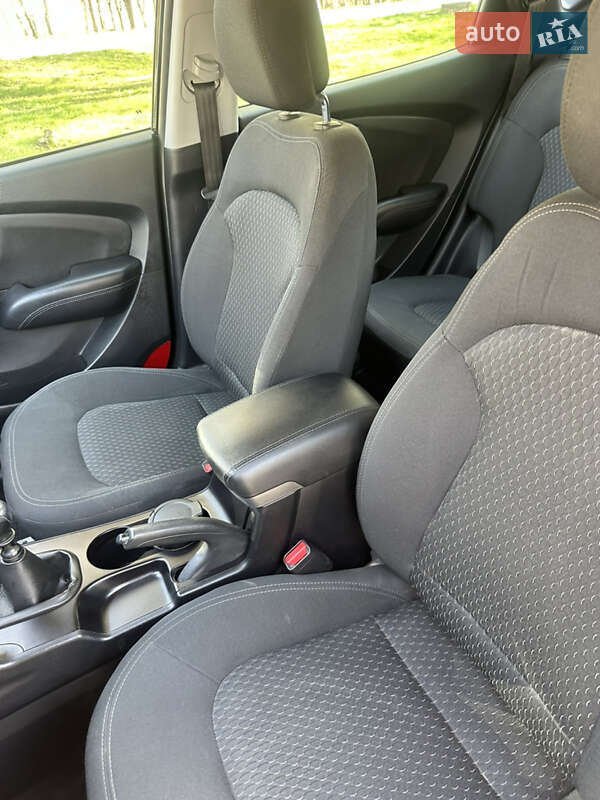 Позашляховик / Кросовер Hyundai ix35 2013 в Шептицькому фото 16 Позашляховик / Кросовер Hyundai ix35 2013 в Шептицькому