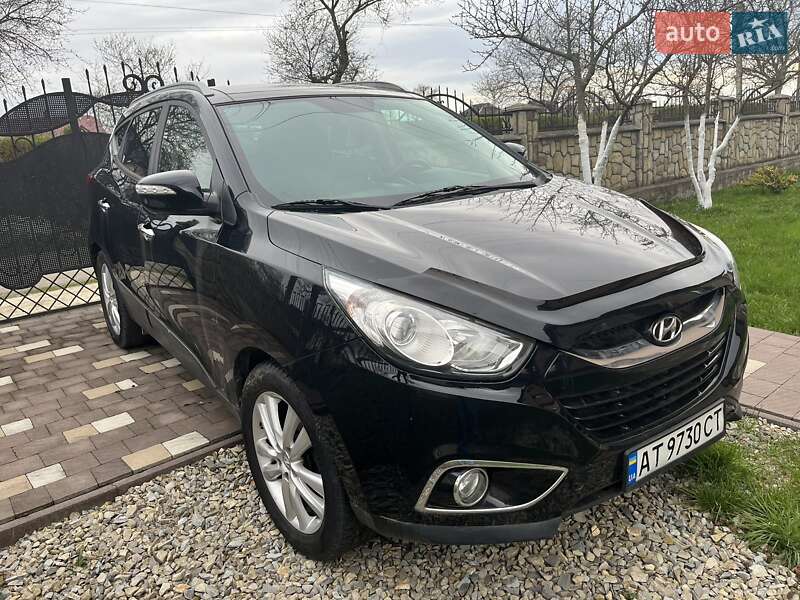Позашляховик / Кросовер Hyundai ix35 2011 в Івано-Франківську