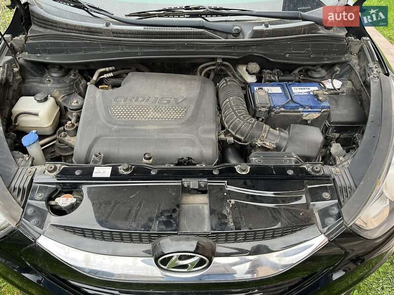 Позашляховик / Кросовер Hyundai ix35 2011 в Івано-Франківську