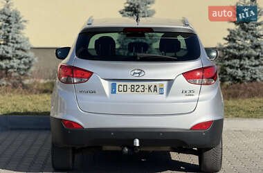Внедорожник / Кроссовер Hyundai ix35 2011 в 