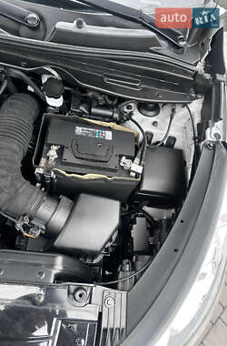Внедорожник / Кроссовер Hyundai ix35 2011 в 