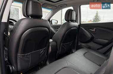 Внедорожник / Кроссовер Hyundai ix35 2014 в 
