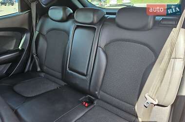 Внедорожник / Кроссовер Hyundai ix35 2011 в 