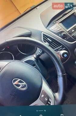 Внедорожник / Кроссовер Hyundai ix35 2013 в Днепре