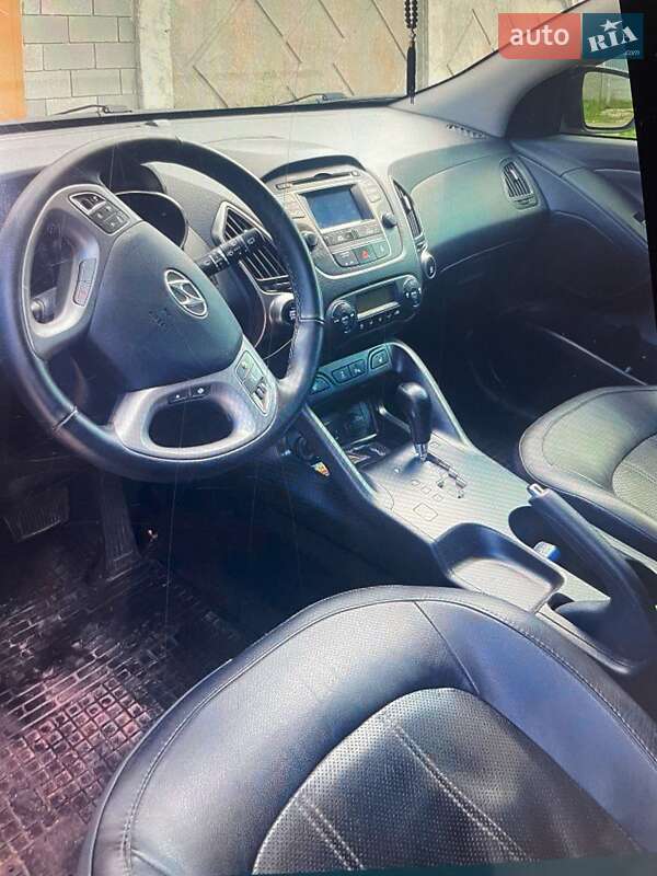 Позашляховик / Кросовер Hyundai ix35 2013 в Дніпрі
