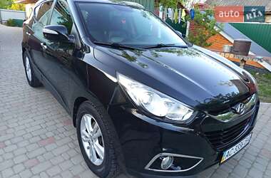 Внедорожник / Кроссовер Hyundai ix35 2010 в 