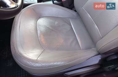 Внедорожник / Кроссовер Hyundai ix35 2010 в 