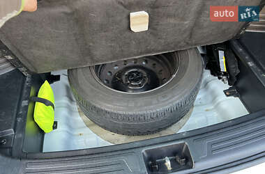 Позашляховик / Кросовер Hyundai ix35 2011 в 