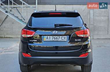 Позашляховик / Кросовер Hyundai ix35 2012 в 