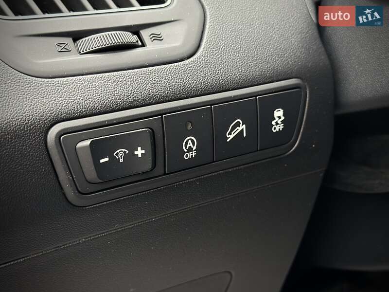 Позашляховик / Кросовер Hyundai ix35 2010 в Сумах