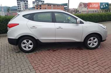 Внедорожник / Кроссовер Hyundai ix35 2011 в Хусте