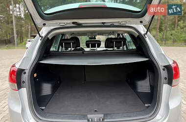 Позашляховик / Кросовер Hyundai ix35 2011 в 