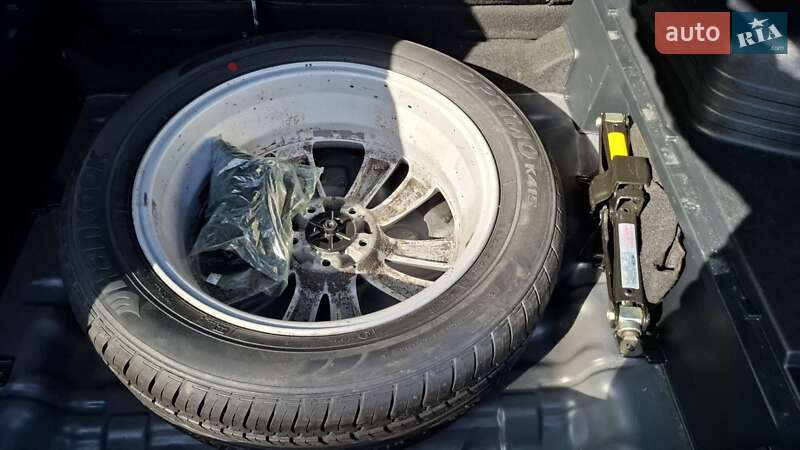 Позашляховик / Кросовер Hyundai ix35 2011 в Радивиліві