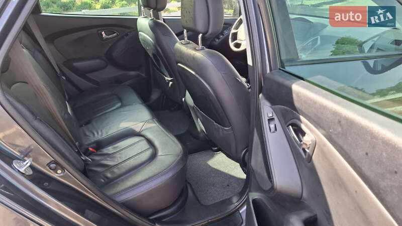 Позашляховик / Кросовер Hyundai ix35 2011 в Радивиліві