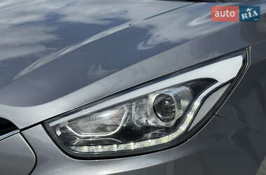 Внедорожник / Кроссовер Hyundai ix35 2014 в 