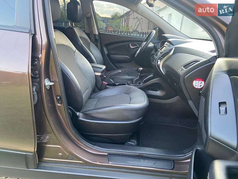 Внедорожник / Кроссовер Hyundai ix35 2013 в Калуше