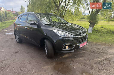 Позашляховик / Кросовер Hyundai ix35 2015 в 