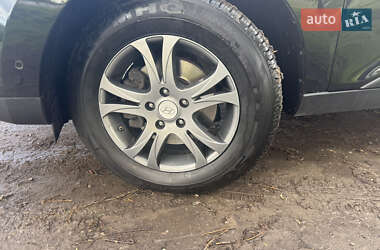 Позашляховик / Кросовер Hyundai ix35 2015 в 