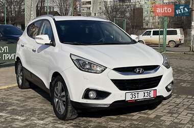 Внедорожник / Кроссовер Hyundai ix35 2015 в 