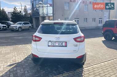 Внедорожник / Кроссовер Hyundai ix35 2015 в 