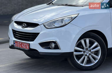 Позашляховик / Кросовер Hyundai ix35 2010 в 