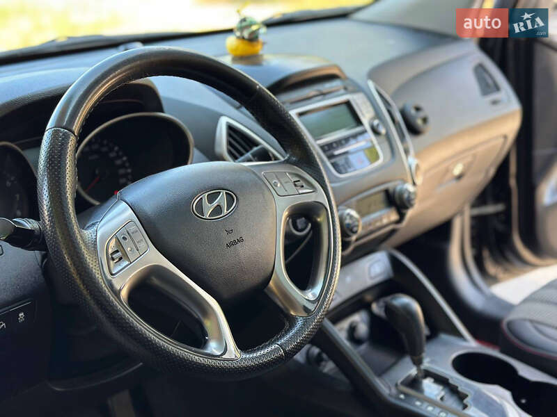Позашляховик / Кросовер Hyundai ix35 2011 в Дніпрі