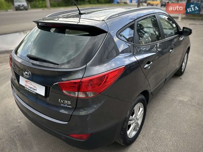 Внедорожник / Кроссовер Hyundai ix35 2011 в Сумах