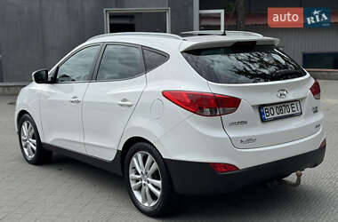 Позашляховик / Кросовер Hyundai ix35 2012 в 