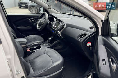 Позашляховик / Кросовер Hyundai ix35 2012 в 