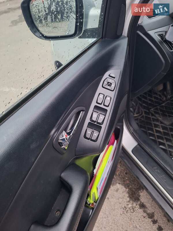 Внедорожник / Кроссовер Hyundai ix35 2013 в Львове