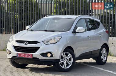 Внедорожник / Кроссовер Hyundai ix35 2011 в 