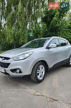 Внедорожник / Кроссовер Hyundai ix35 2010 в Киеве