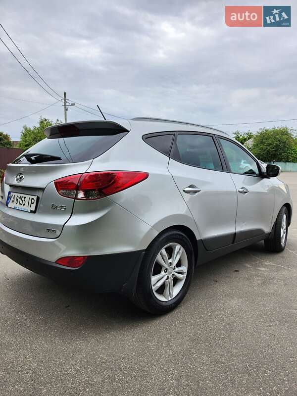 Позашляховик / Кросовер Hyundai ix35 2010 в Києві