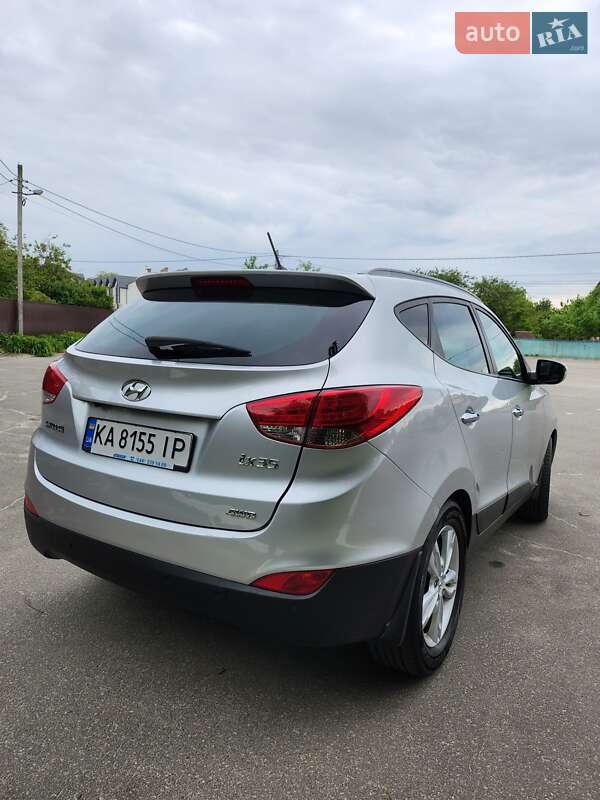 Позашляховик / Кросовер Hyundai ix35 2010 в Києві