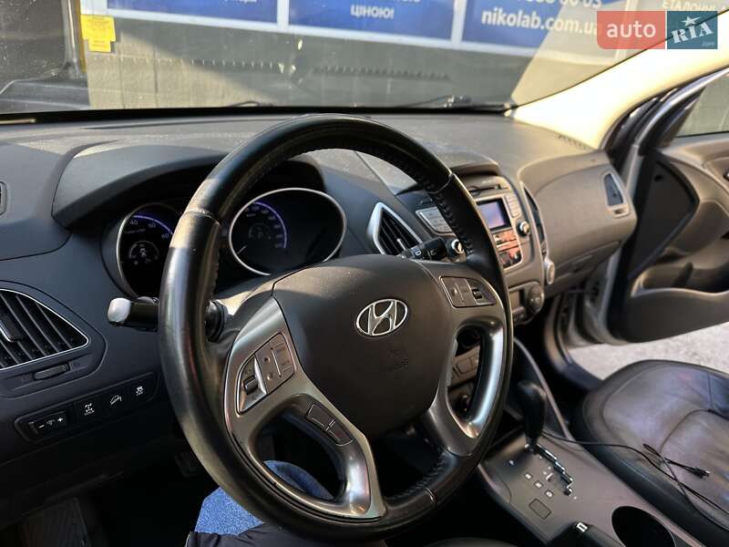 Позашляховик / Кросовер Hyundai ix35 2010 в Києві