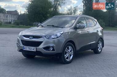 Внедорожник / Кроссовер Hyundai ix35 2010 в Каменском
