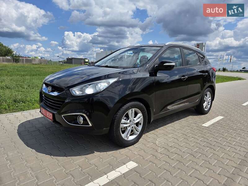 Внедорожник / Кроссовер Hyundai ix35 2012 в Харькове