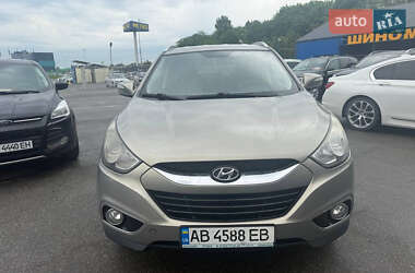 Позашляховик / Кросовер Hyundai ix35 2011 в 