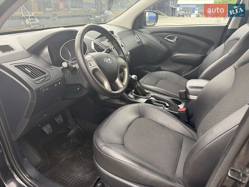 Внедорожник / Кроссовер Hyundai ix35 2013 в Ровно