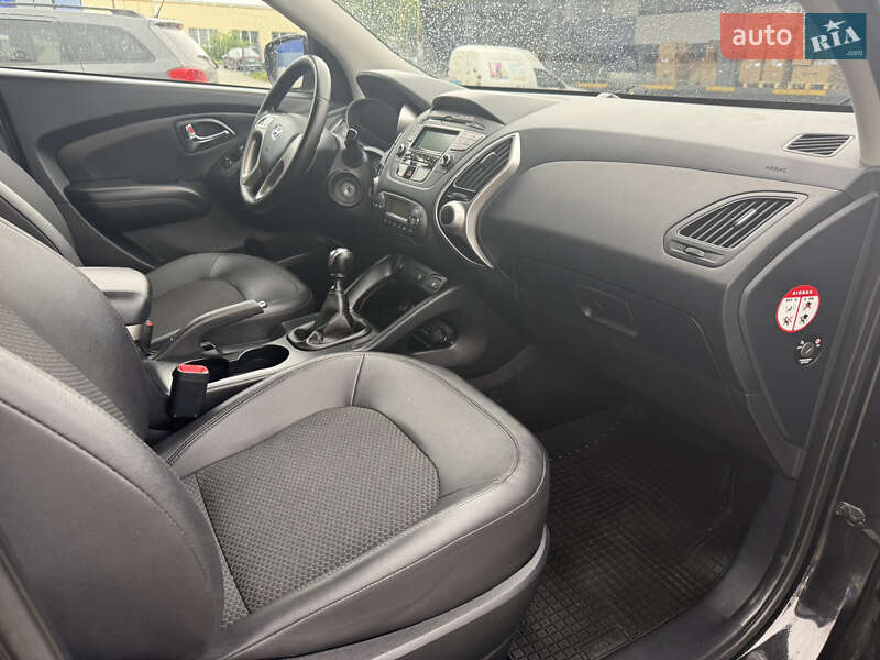 Внедорожник / Кроссовер Hyundai ix35 2013 в Ровно